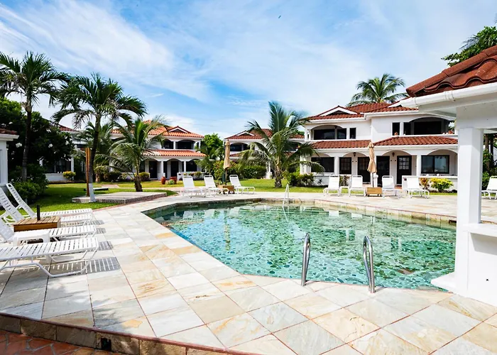 Isla Bonita Yacht Club