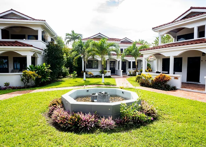 Hotel Isla Bonita Yacht Club 3*