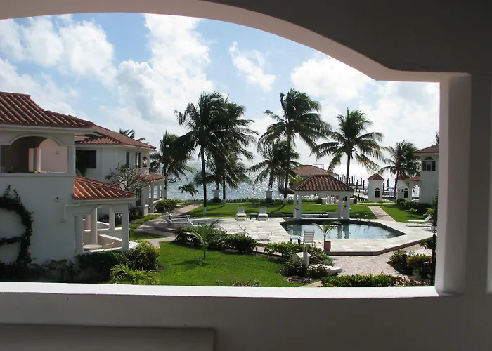 Isla Bonita Yacht Club