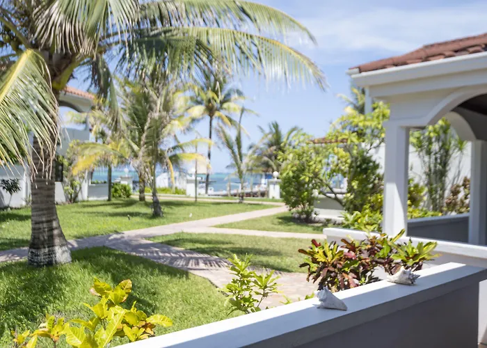 Isla Bonita Yacht Club 3*