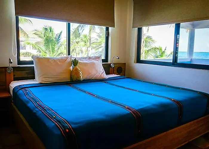 Isla Bonita Yacht Club San Pedro (Ambergris Caye)