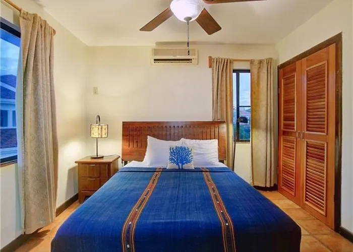 Isla Bonita Yacht Club Hotel San Pedro (Ambergris Caye)
