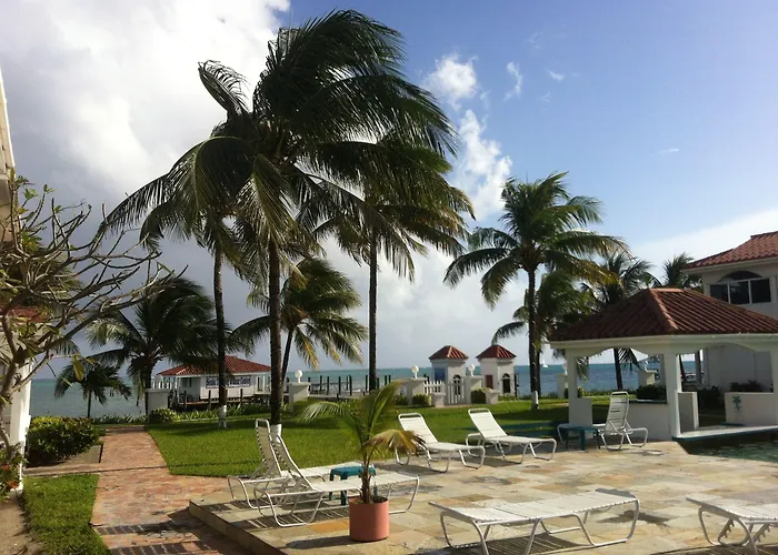 Hotel Isla Bonita Yacht Club 3*