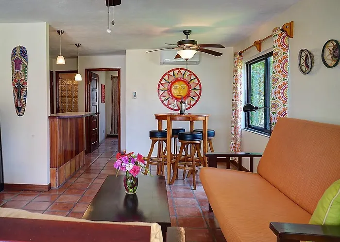 Hotel Isla Bonita Yacht Club 3*
