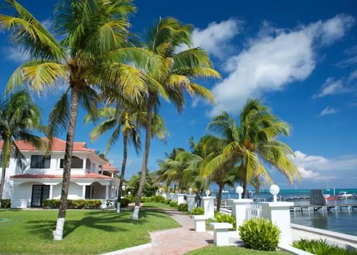 Isla Bonita Yacht Club