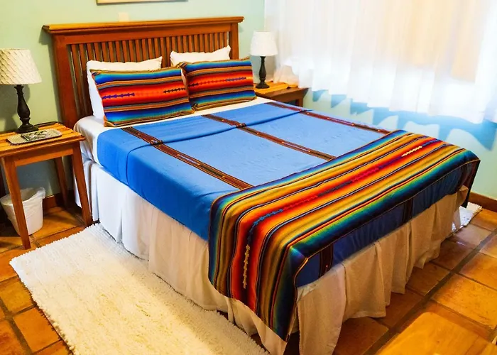 Isla Bonita Yacht Club Hotel